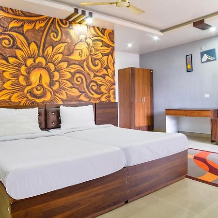 Fabhotel Ir Luxaria Guwahati Exterior foto